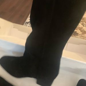 Bandolino genuine Suede tall boot.